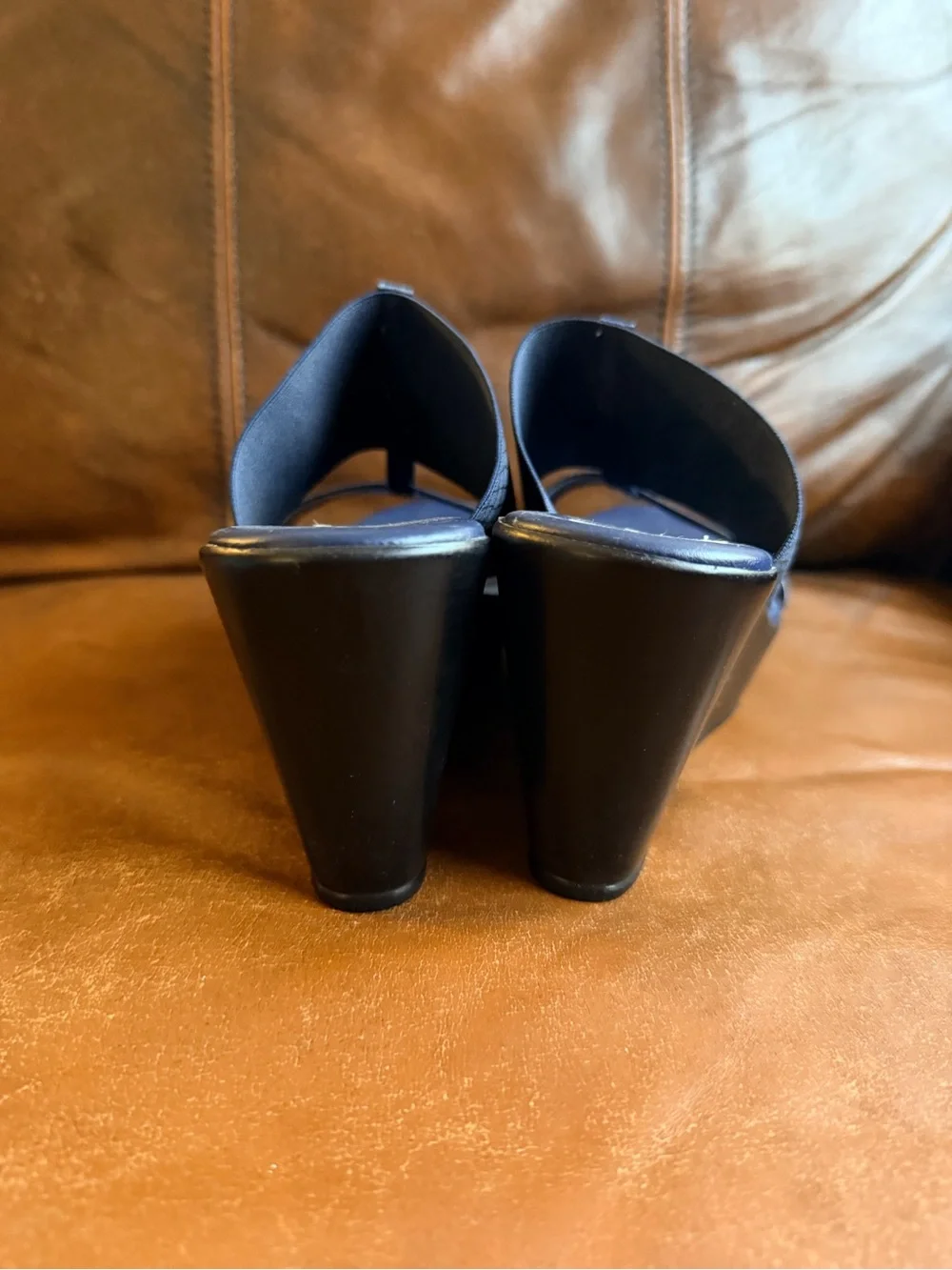 Contesa sleek navy